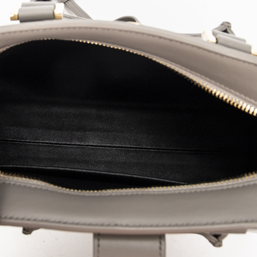 Saint Laurent Baby Monogram Cabas - Picture 10 of 12